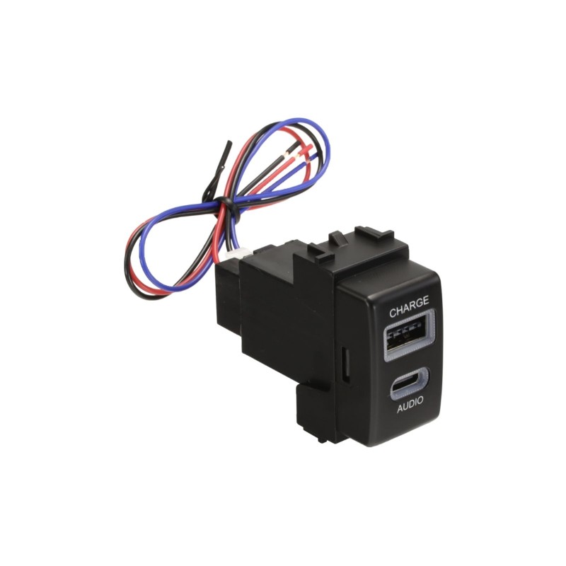 USB-C PASSTHROUGH & USB CHARGE SOCKET NISSAN 21MM X 36MM