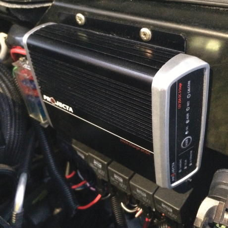 DC BATTERY CHARGER 12-24V 25A